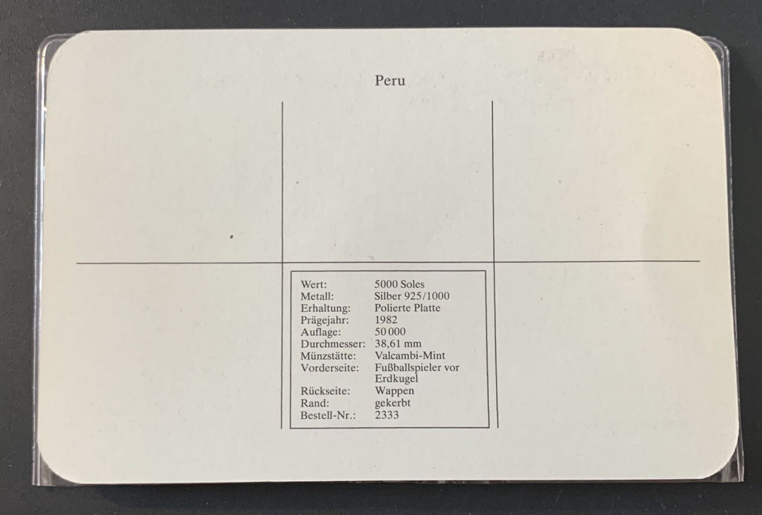 紫瑗钱币—微拍第49期  秘鲁 1982年 西班牙世界杯 守门 5000索尔  23.37克 0.925银 精制 德国原装卡