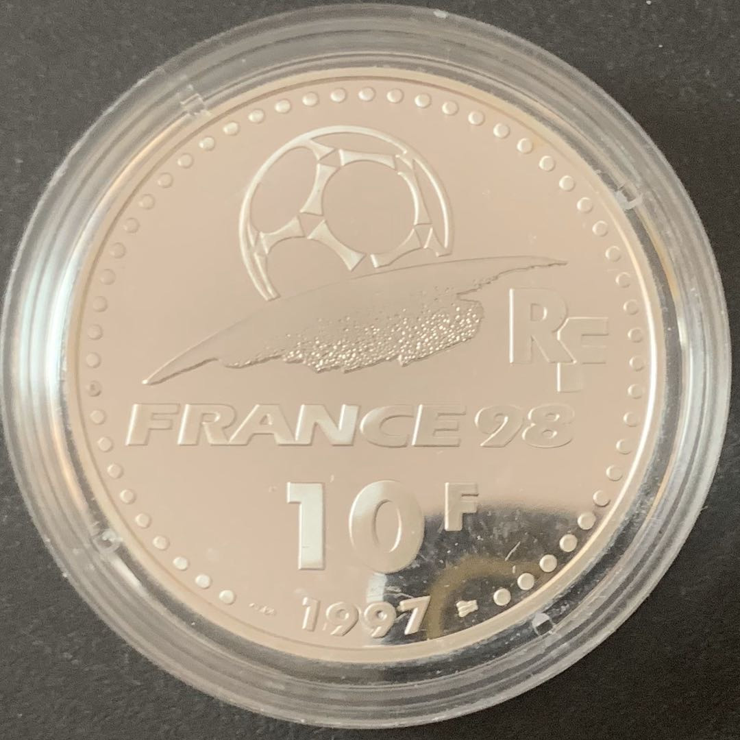 紫瑗钱币—微拍第49期  法国 1997年 法国世界杯 铲球抢断 10法郎 21.16克 0.9银 精制