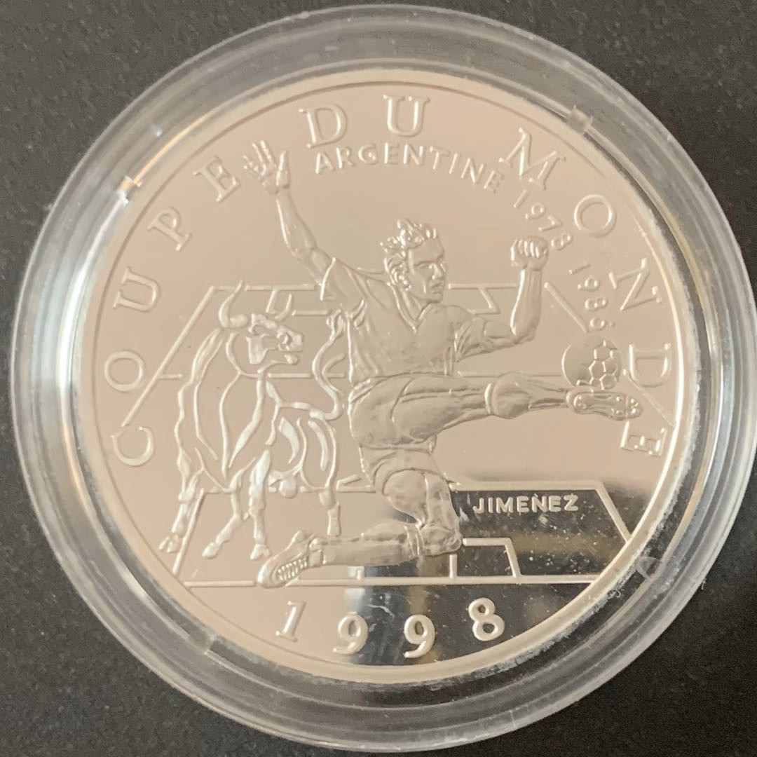 紫瑗钱币—微拍第49期  法国 1997年 法国世界杯 铲球抢断 10法郎 21.16克 0.9银 精制