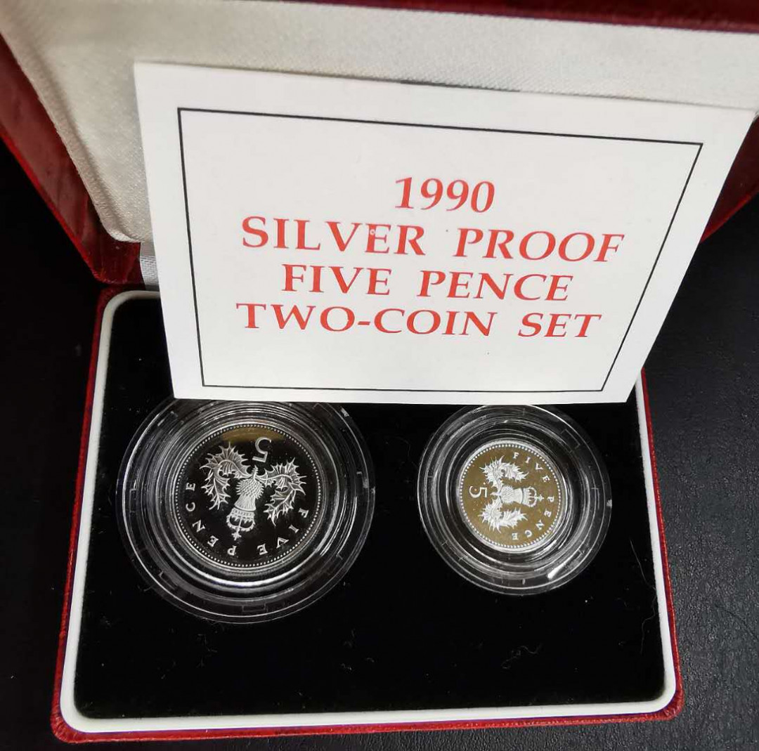 凡希社世界钱币微拍第一百十六期 1990英国银币两枚PS原盒证书