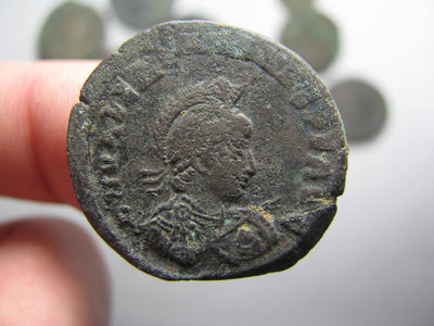 2020“爱你爱你”第20期~外国古钱币 - 古罗马帝国，瓦伦提尼安二世，铜币