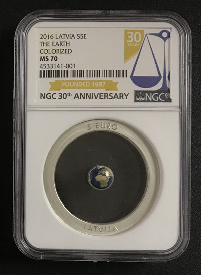 【随心拍&GetCoins】现代钱币拍卖第四十八期 获奖拉脱维亚2016年透明陶瓷蓝色地球银币NGCMS70