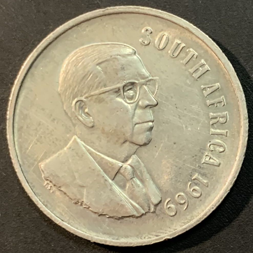 紫瑗钱币—微拍第53期  南非 1969年  维沃尔德 1兰特 15克 0.8银