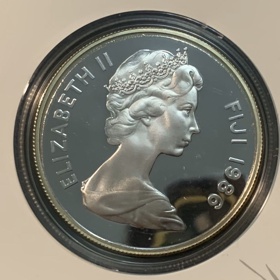 紫瑗钱币—微拍第53期  斐济 1986年 世界濒危野生动物 绿娃 10元 27克 0.925银 精制 WWF原装卡