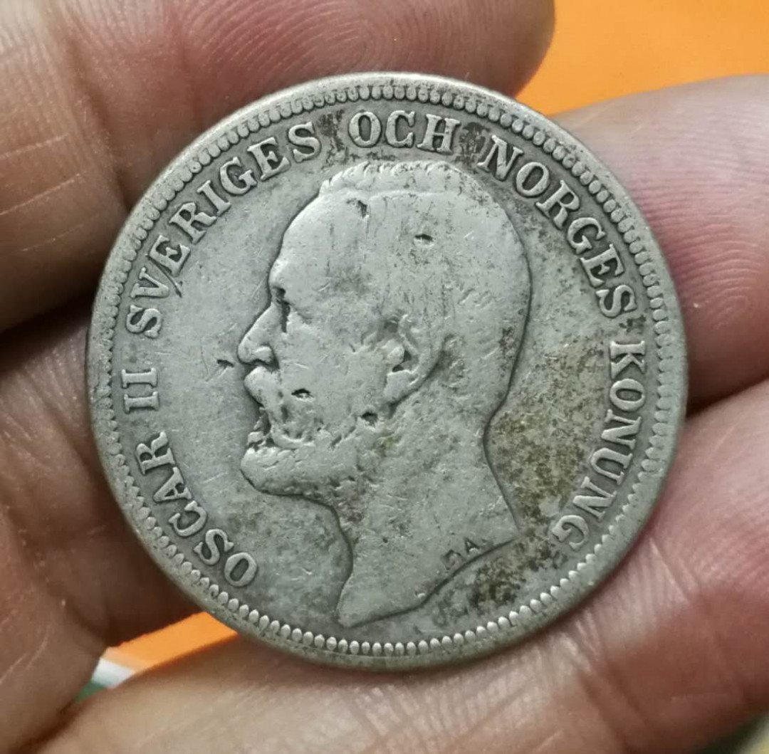 北京马甸外币专卖拍卖第四期，陆续上新，敬请关注 1904年瑞典2克郎银币，重15克，80银，品相如图