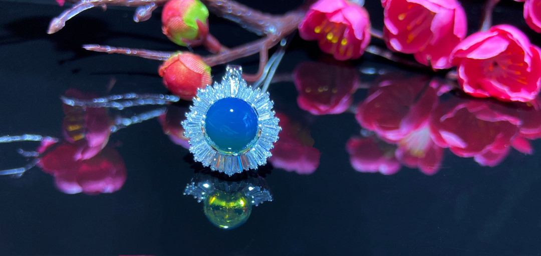 放漏专场 多米尼加蓝珀吊坠