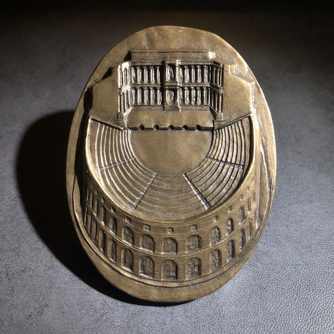 庆五一，麦朵尔艺术俱乐部拍卖 古罗马斗兽场