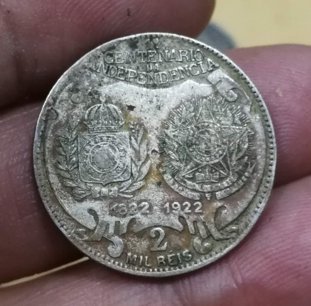 北京马甸外币专卖拍卖第四期，陆续上新，敬请关注 1922年巴西帝国百年纪念银币，重7克。90银。品相如图