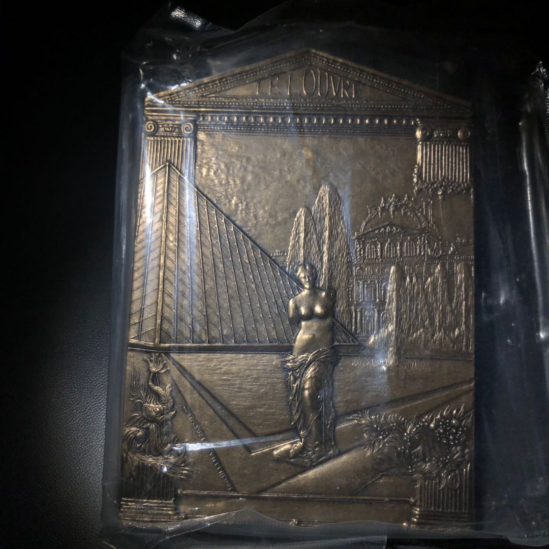 庆五一，麦朵尔艺术俱乐部拍卖 卢浮宫