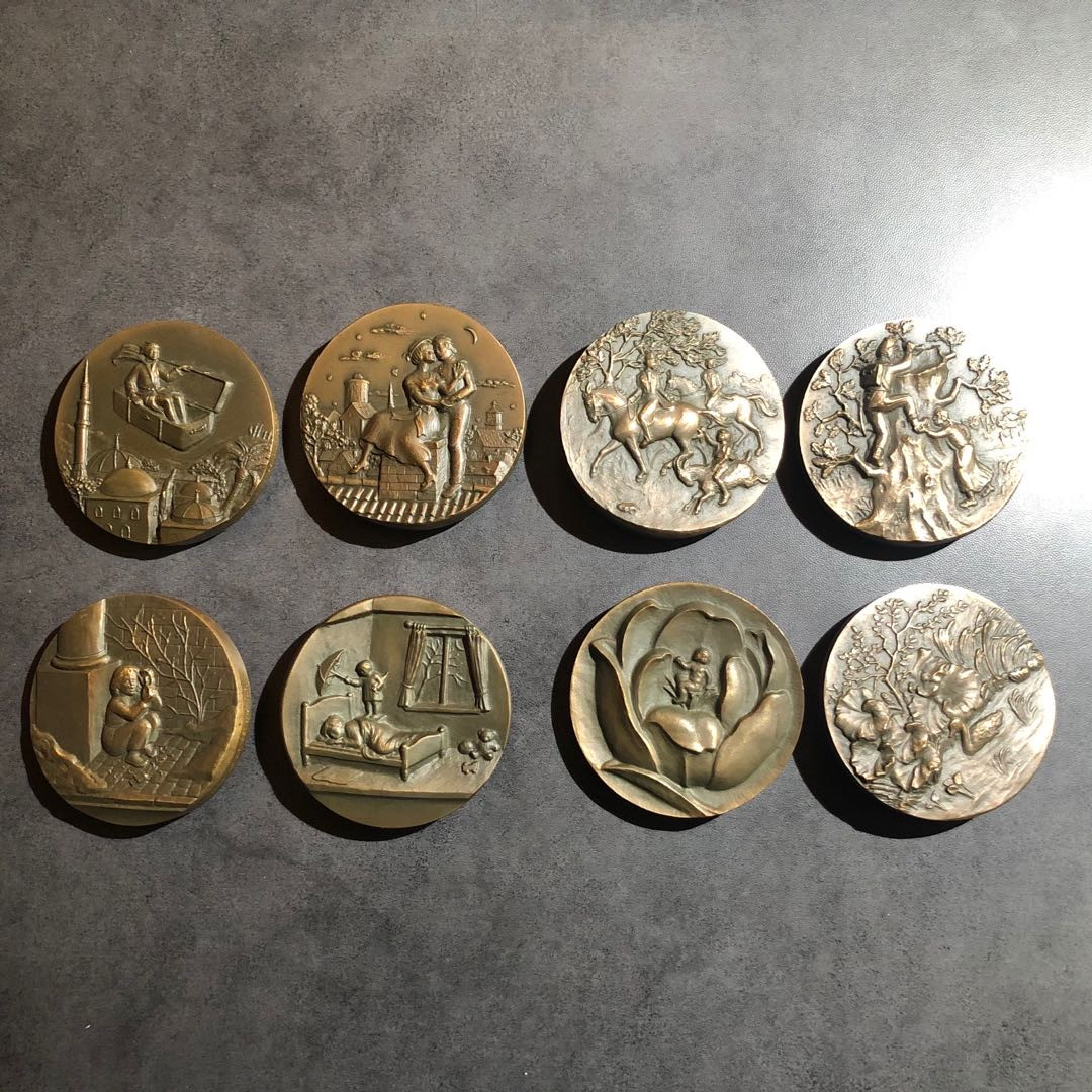 庆五一，麦朵尔艺术俱乐部拍卖 安徒生童话故事