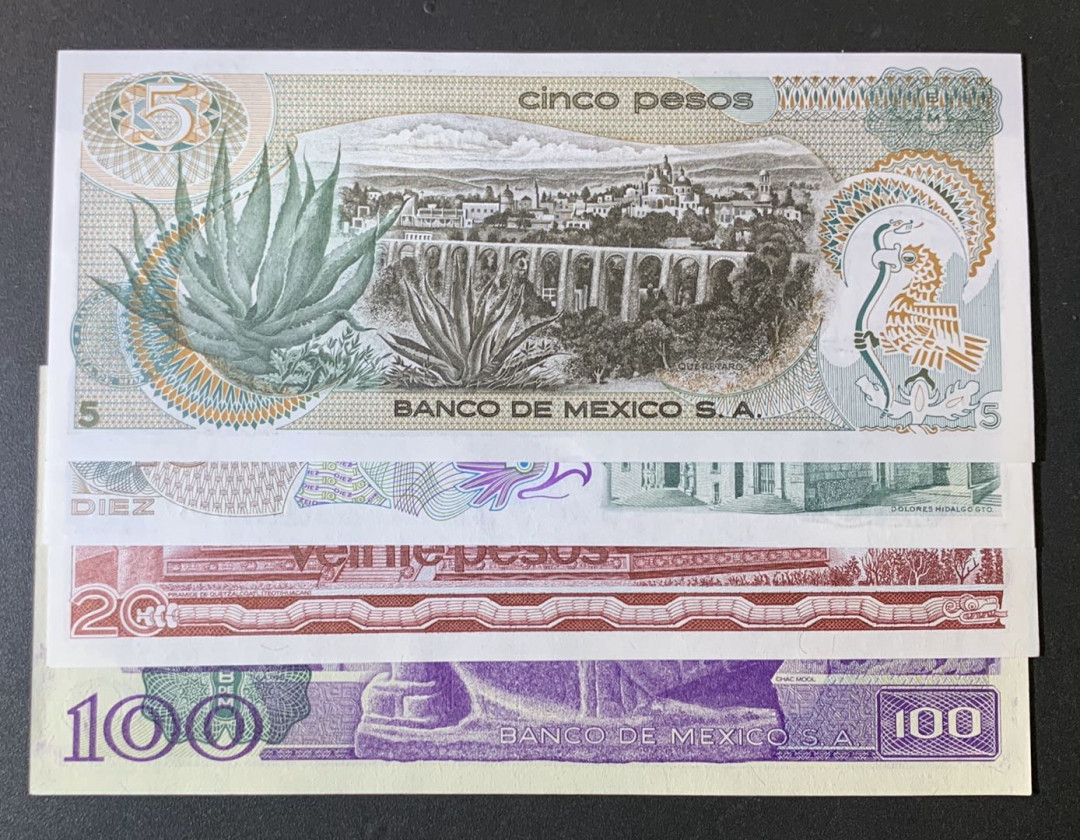 紫瑗钱币—微拍第54期 —纸币场 墨西哥 70—80年代  5 10 20 100比索 4枚一套 UNC