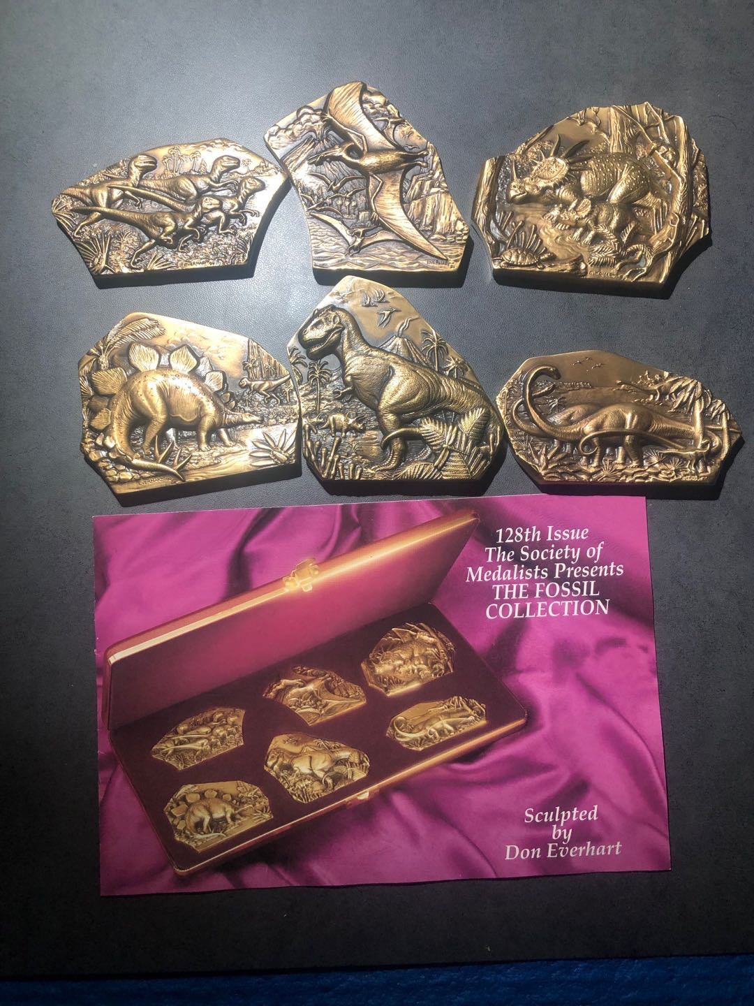 麦朵尔艺术名家34场 美国SOM128号恐龙六枚一套