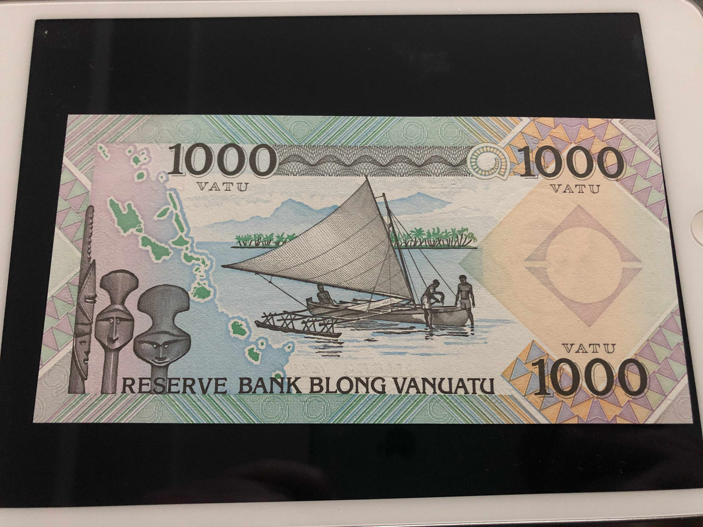 【收藏联盟】第135期拍卖——新西兰大炮筒（共45拍） 瓦努阿图2002年1000瓦图P-10 全新UNC