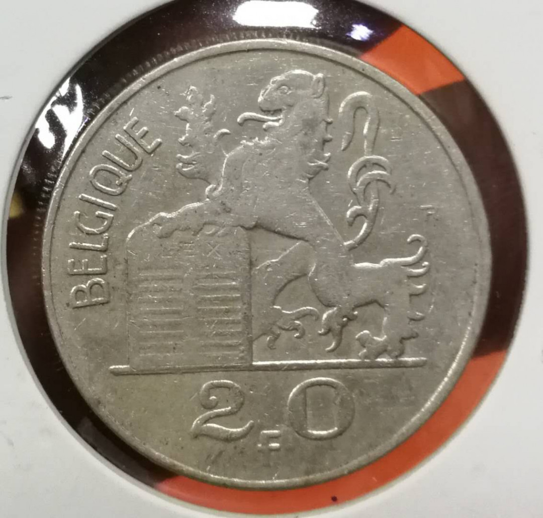 北京马甸外币专卖拍卖第四期，陆续上新，敬请关注 1950年比利时太阳神20法郎银币，重8克，835银，品相如图