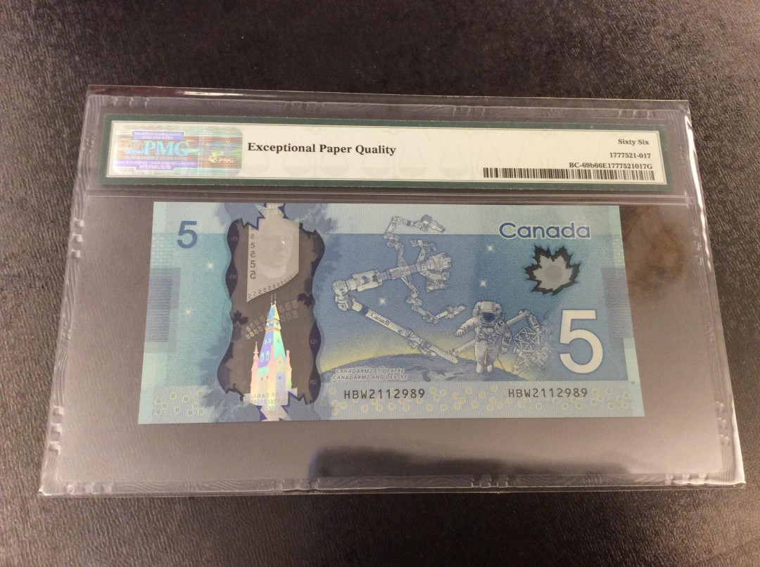 【收藏联盟】第135期拍卖——新西兰大炮筒（共45拍） 加拿大 2013年5元 塑料钞 PMG66EPQ