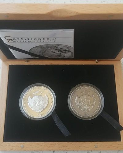 【随心&Getcoins】现代钱币拍卖第四十九期 帕劳2011/2012年松鼠1盎司银币两枚套装