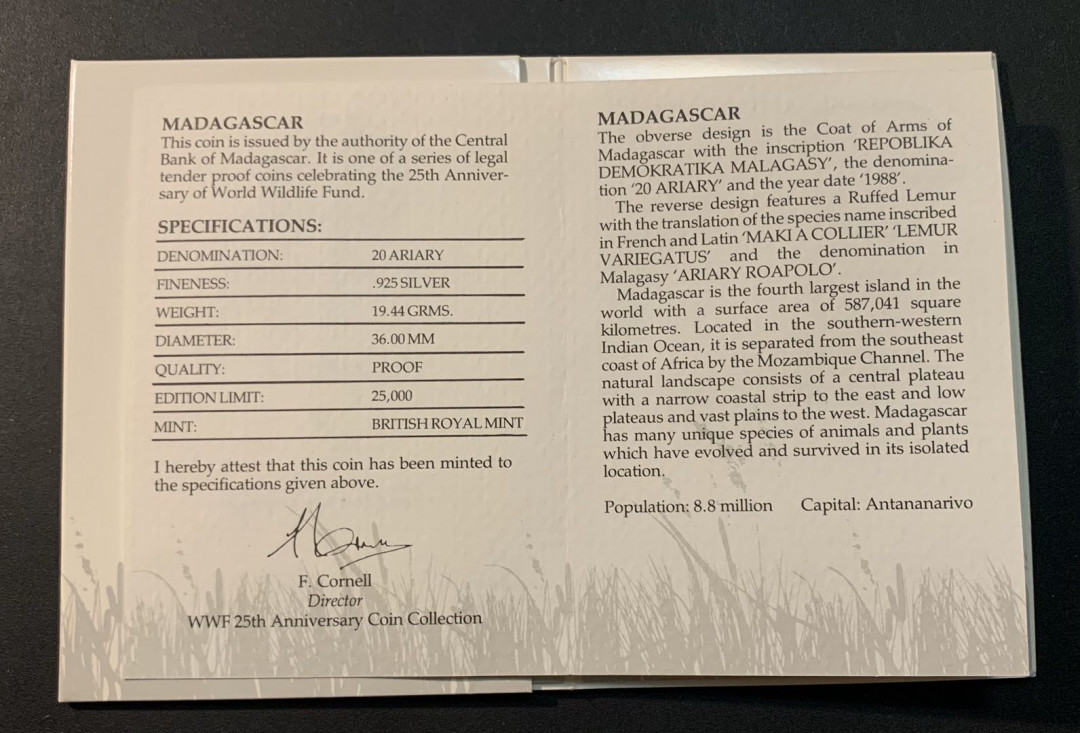 紫瑗钱币—微拍第55期  马达加斯加 1988年 濒危野生动物 狐猴 20阿里 19.44克 0.925银 精制 WWF原装卡