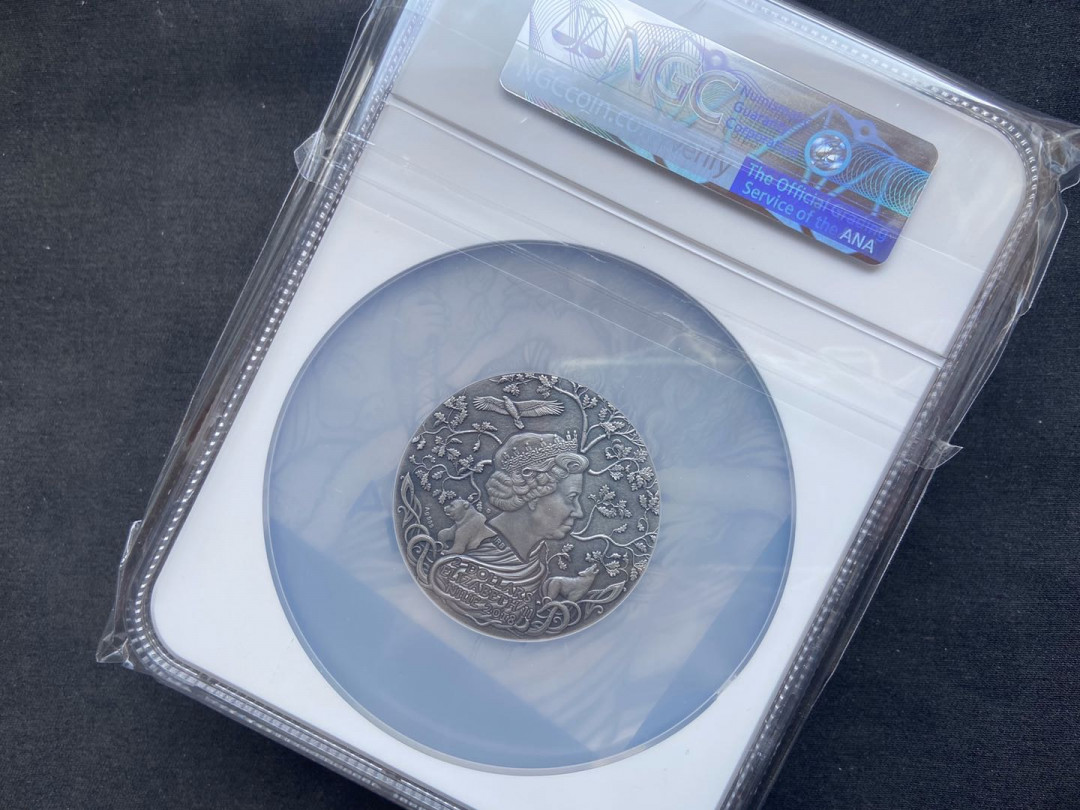 【币观天下】第106期钱币拍卖 【纽埃】高浮雕系列斯拉夫神之雷神第一枚【ngc70】