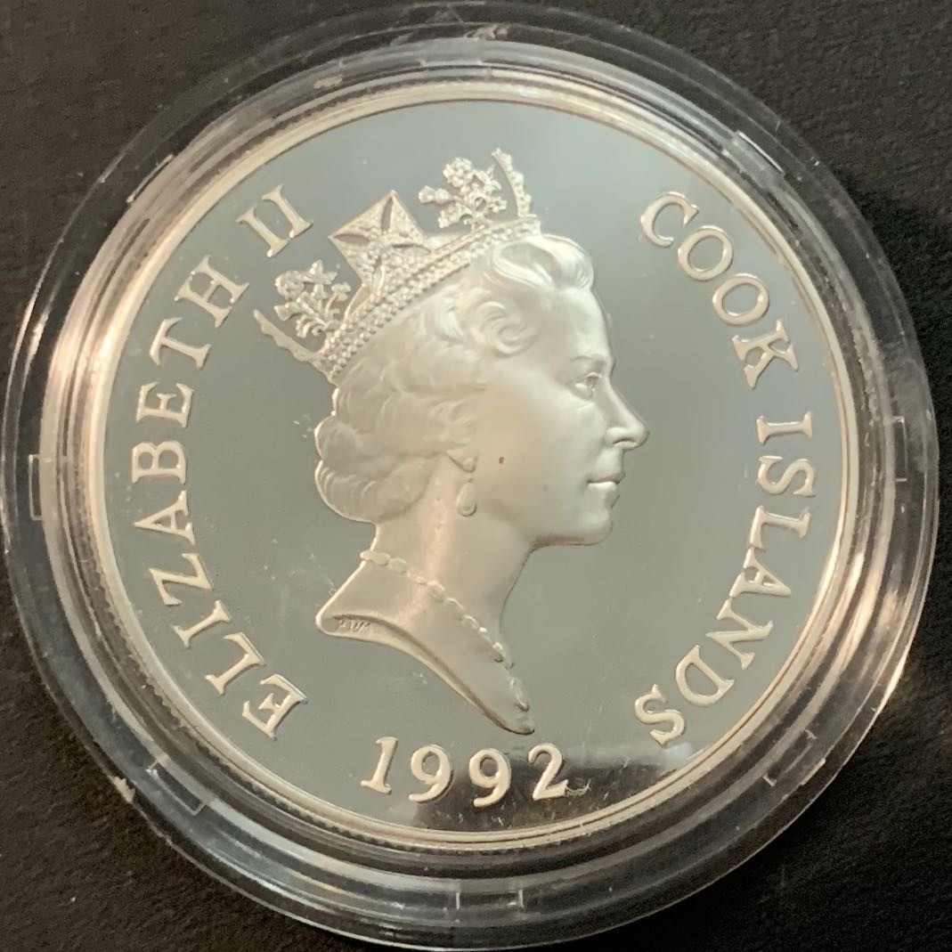 紫瑗钱币—微拍第55期  库克群岛 1992年 94美国世界杯 射门 10元 31.47克 0.925银 精制