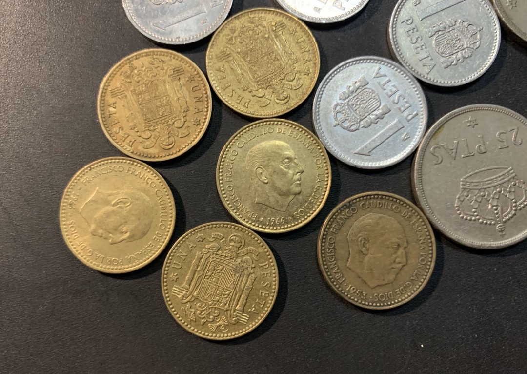 紫瑗钱币—微拍第55期  西班牙 佛朗哥时期 流通币 16枚一组