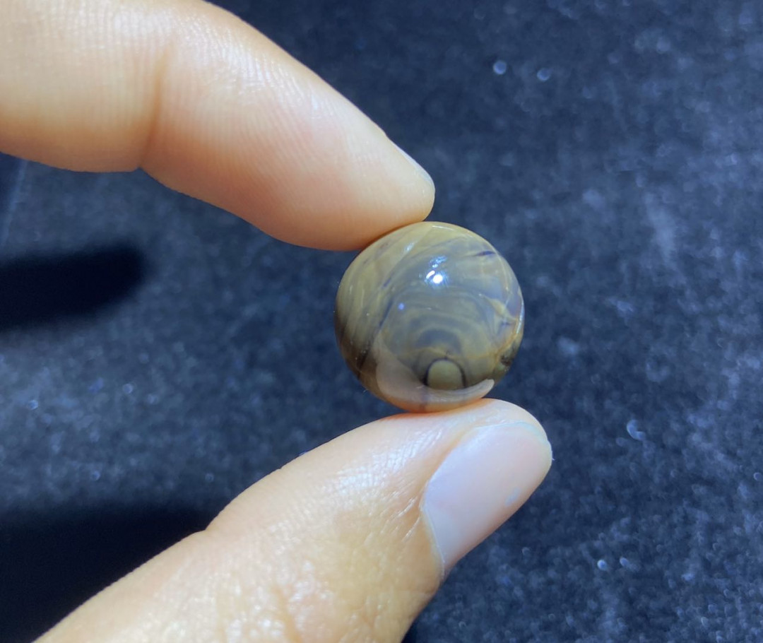 放漏拍卖 缅甸根珀