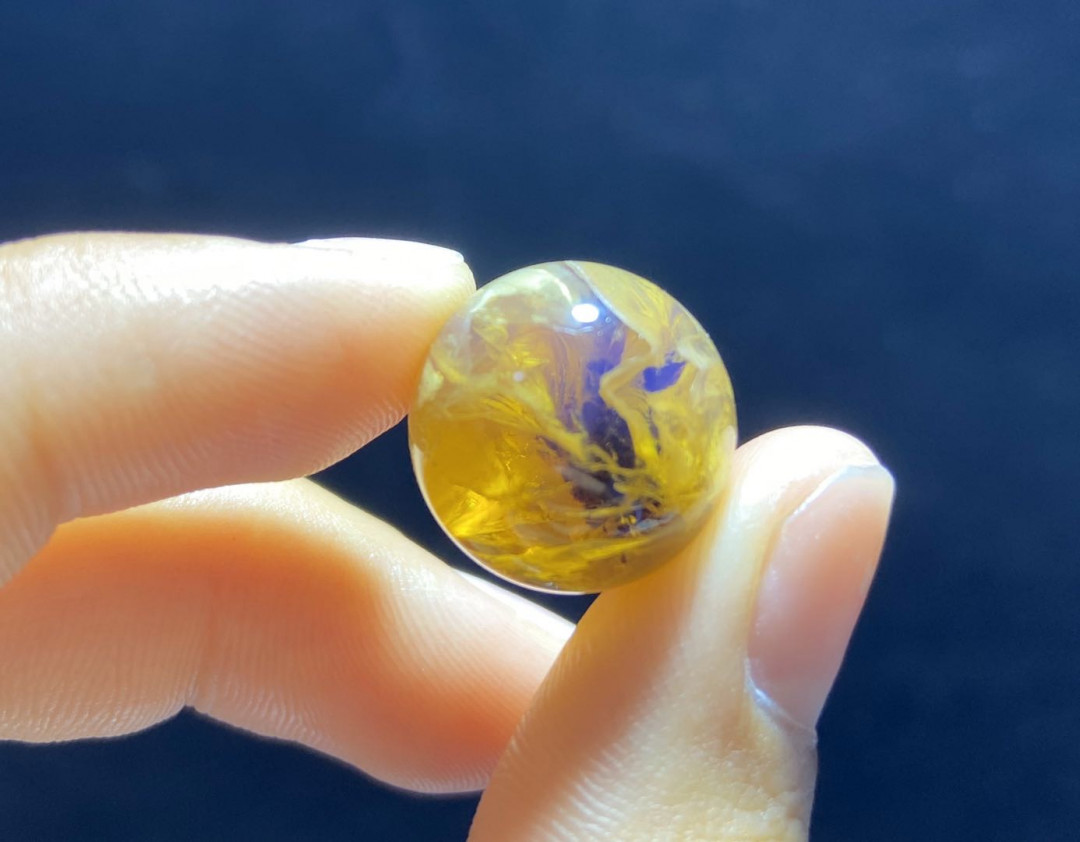 放漏拍卖 缅甸琥珀裸珠