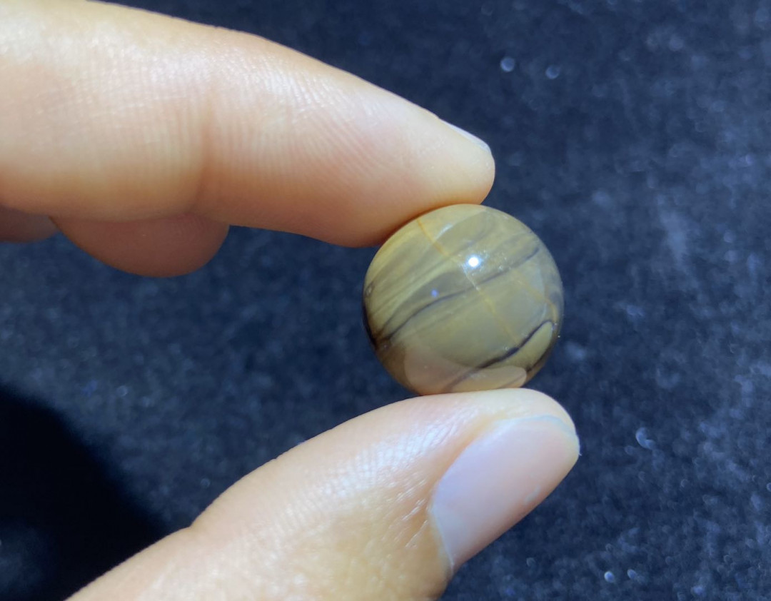 放漏拍卖 缅甸根珀