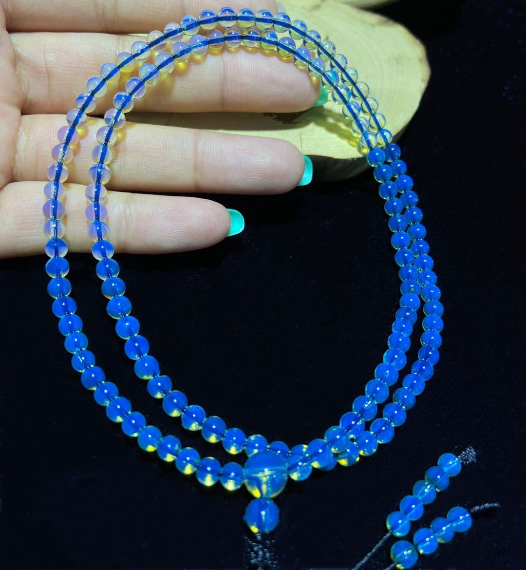 放漏拍卖 多米尼加蓝珀108