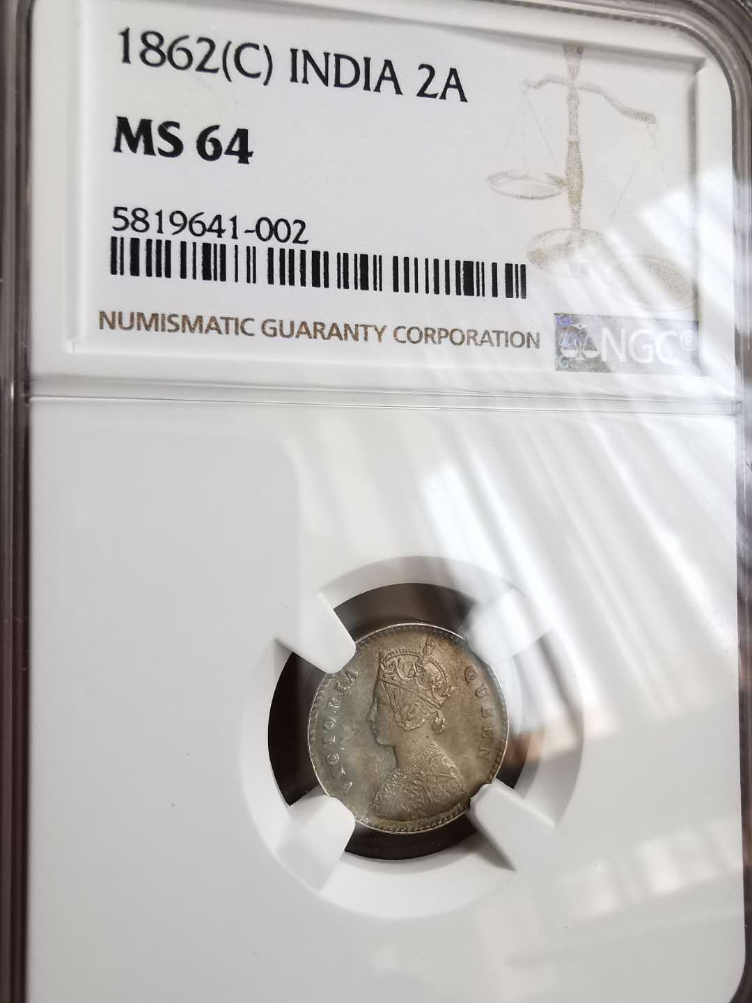 凡希社世界钱币微拍第一百十八期 1862C英属印度小维2安那NGC-MS64五彩收藏级！