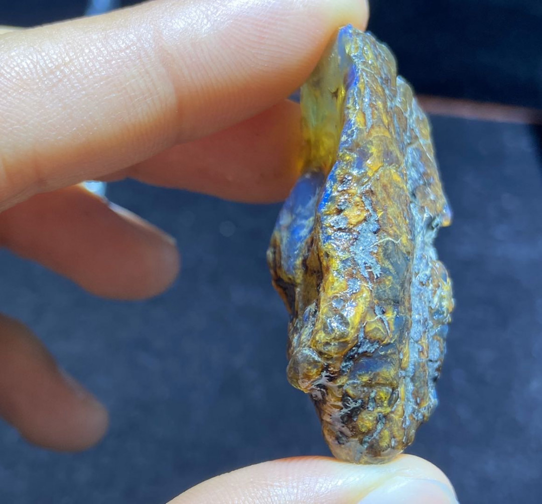 放漏拍卖 多米尼加蓝珀原石