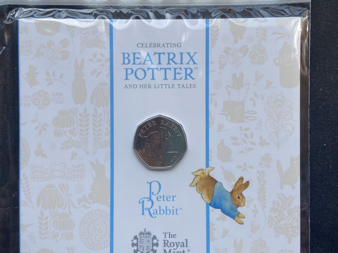 【币观天下】第106期钱币拍卖 【英国】英国彼得兔卡册秒杀【最后一枚】