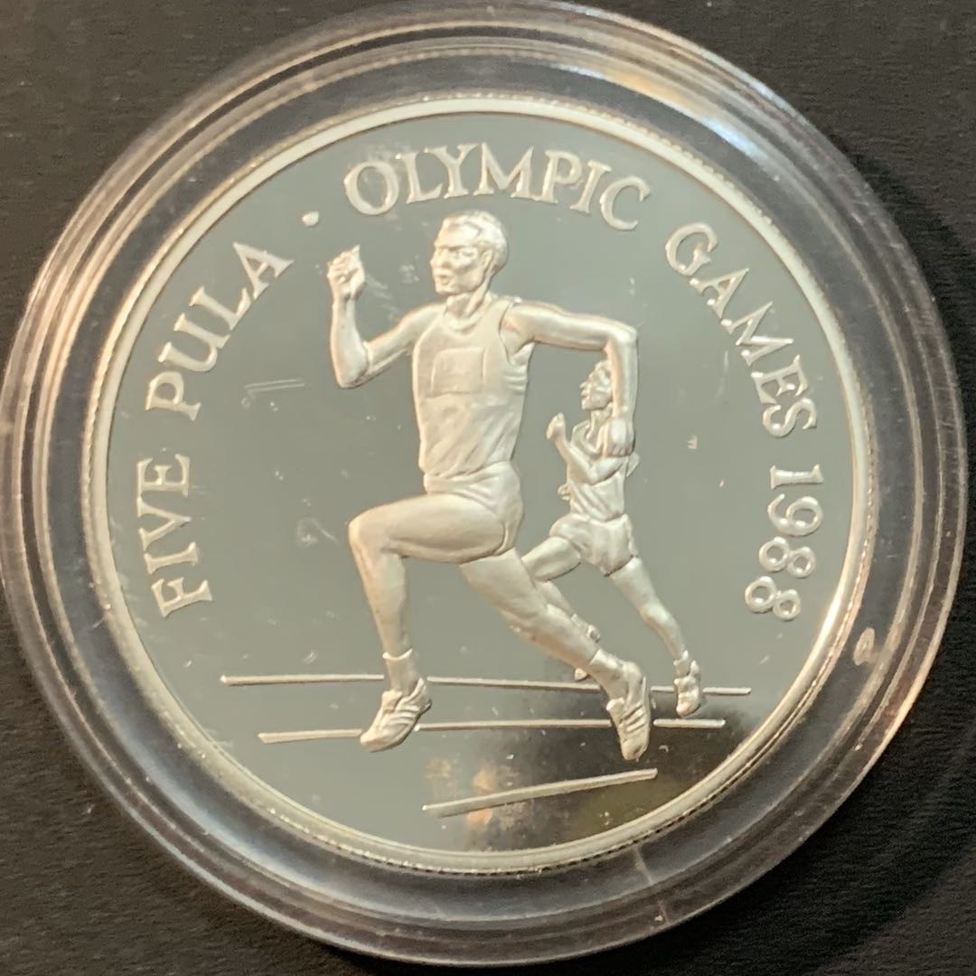 紫瑗钱币—微拍第56期  博茨瓦纳 1988年 汉城奥运会 跑步 5普拉 28.28克 0.925银 精制