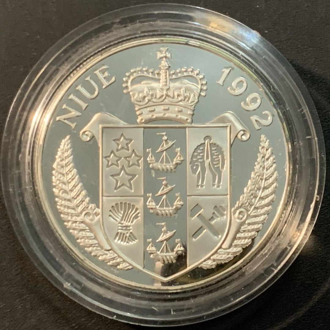 紫瑗钱币—微拍第59期  纽埃 1992年 冯·布劳恩 10元 31.04克 0.925银 精制