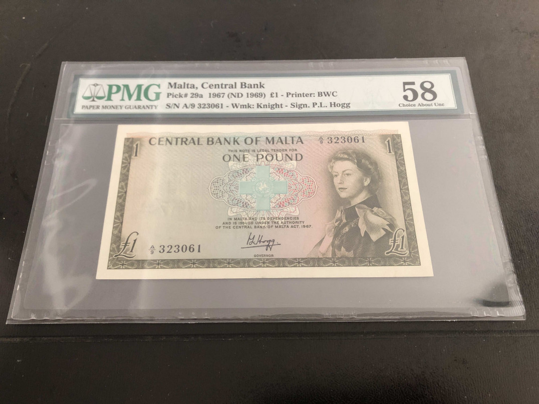 【收藏联盟】第136期拍卖——劳动最光荣（共50拍） 马耳他 1967年1镑 PMG58 BWC出品 戎装女王 