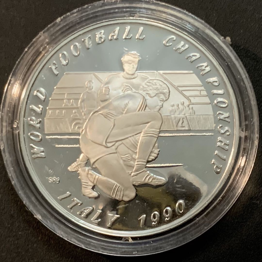 紫瑗钱币—微拍第57期  老挝 1989年 意大利世界杯 50基普 16克 0.9999银 精制