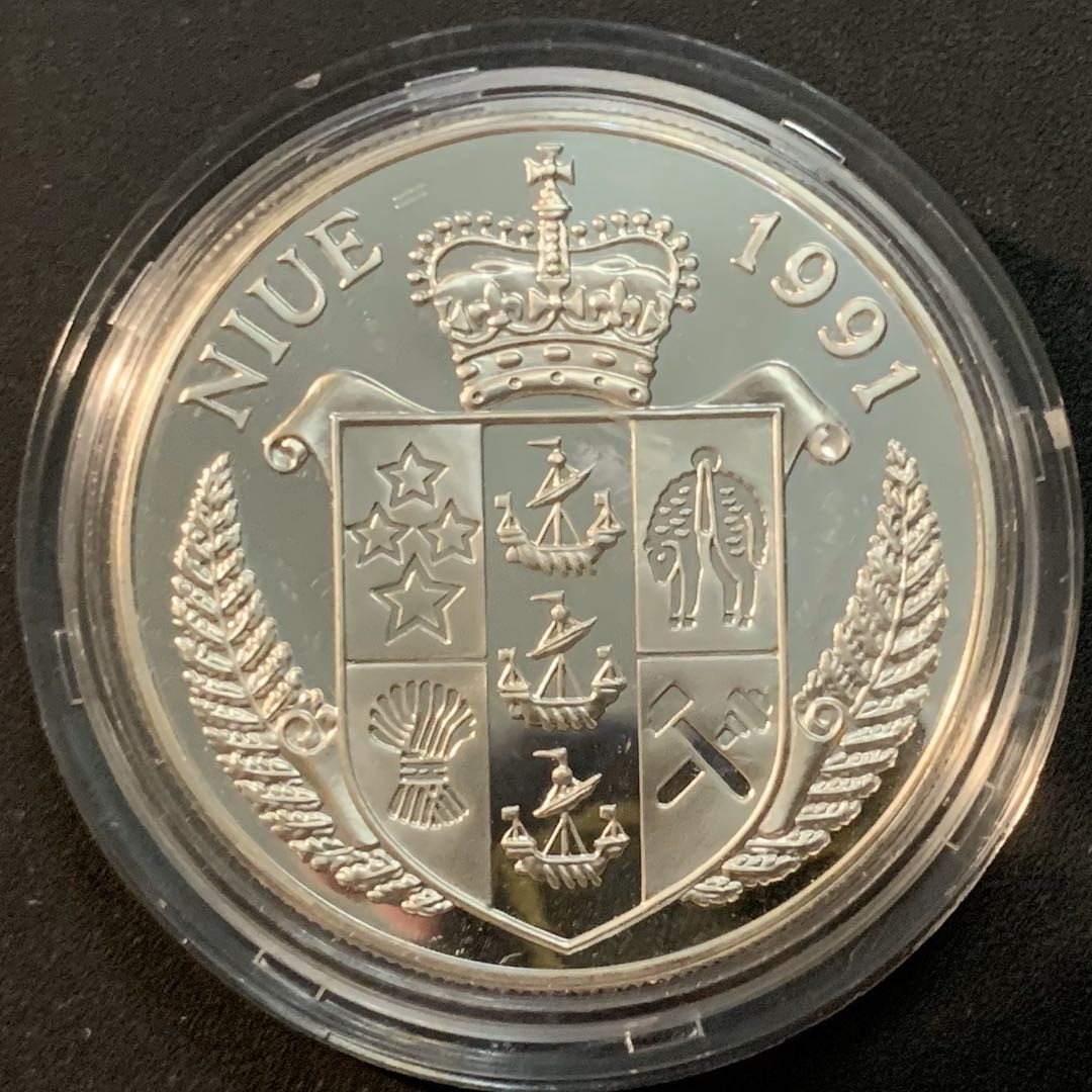 紫瑗钱币—微拍第57期  纽埃 1991年 94年美国世界杯 10元 31.53克 0.999银 精制