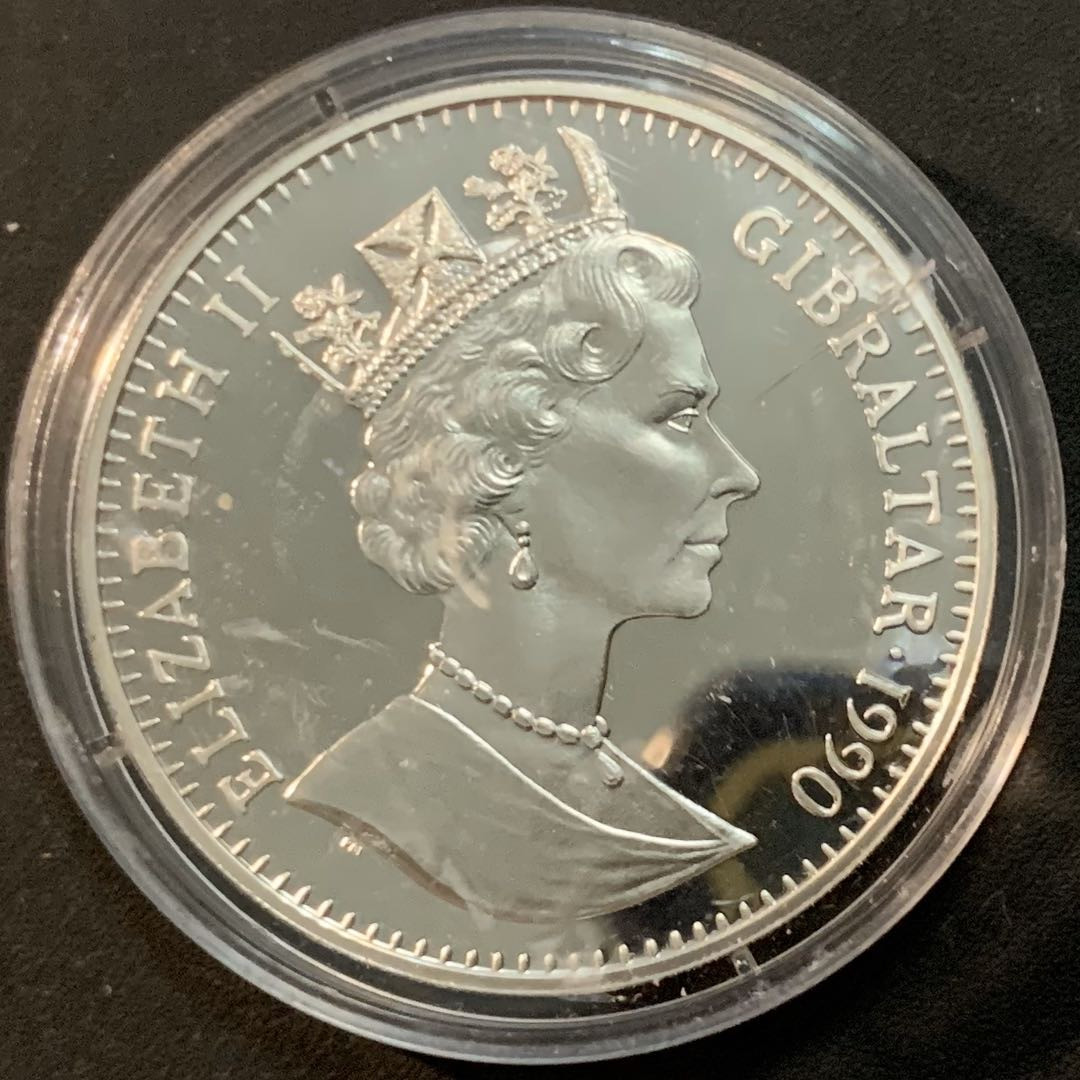 紫瑗钱币—微拍第57期  直布罗陀 1990年 世界杯 扑球 1克朗 28.28克 0.925银 精制