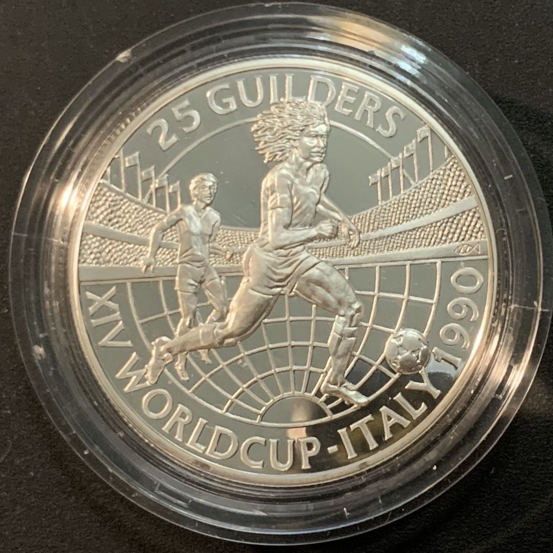 紫瑗钱币—微拍第57期  苏里南 1990年 意大利世界杯 25盾 28.28克 0.925银 精制