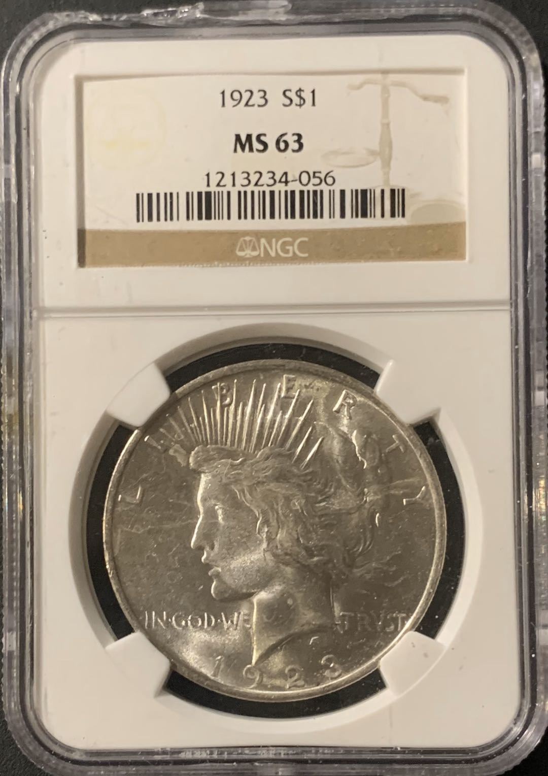 紫瑗钱币—微拍第57期  美国 1923年 和平鸽 1美元 NGC MS63 盒有损坏