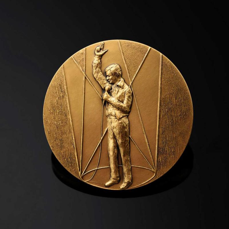 麦朵尔俱乐部第39场拍卖 法国大铜章【法国歌手蒙頓】雕塑家洛维