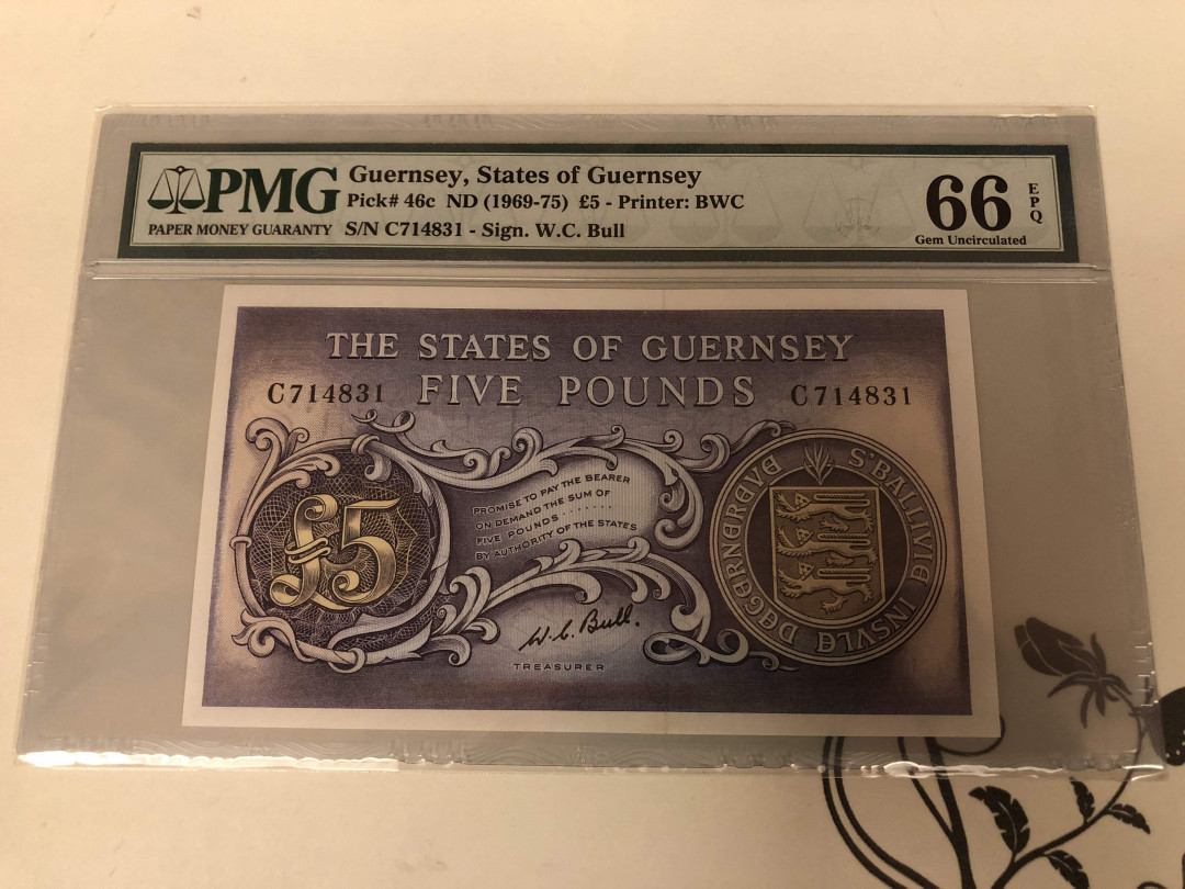 【收藏联盟】第137期拍卖——琳琅满目（共50拍） 根西岛 1969-75年5镑 BWC出品 经典彩背 PMG66EPQ