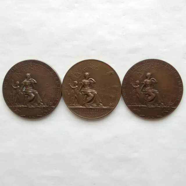 麦朵尔俱乐部第41场拍卖 大革命马赛曲铜章三枚