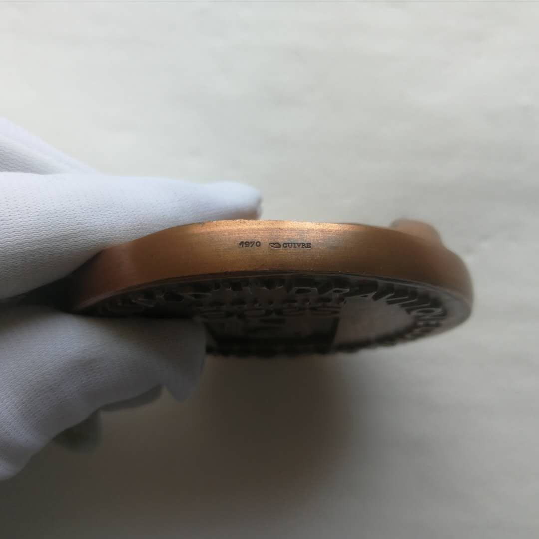 麦朵尔俱乐部第41场拍卖 罗杰 贝藏贝作品-女王