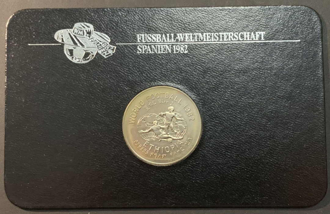 紫瑗钱币—微拍第61期  埃塞俄比亚 1982年 西班牙世界杯 2比尔 镍币 德国原装卡