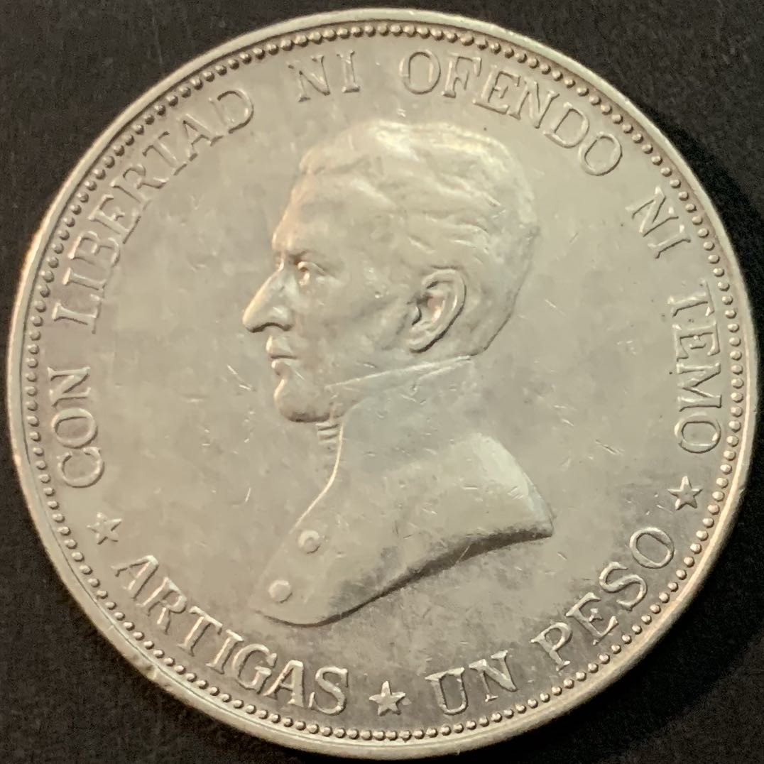 紫瑗钱币—微拍第61期  乌拉圭 1917年 1比索 25克 0.9银