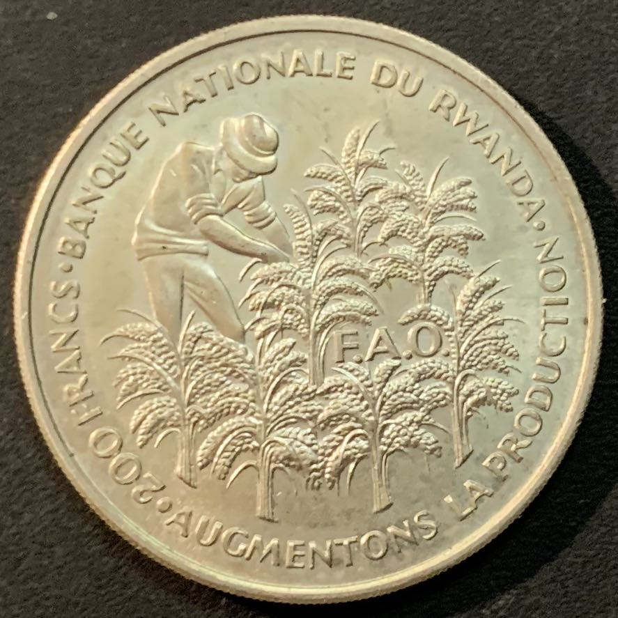 紫瑗钱币—微拍第61期  卢旺达 1972年 独立10周年 200法郎 18克 0.8银