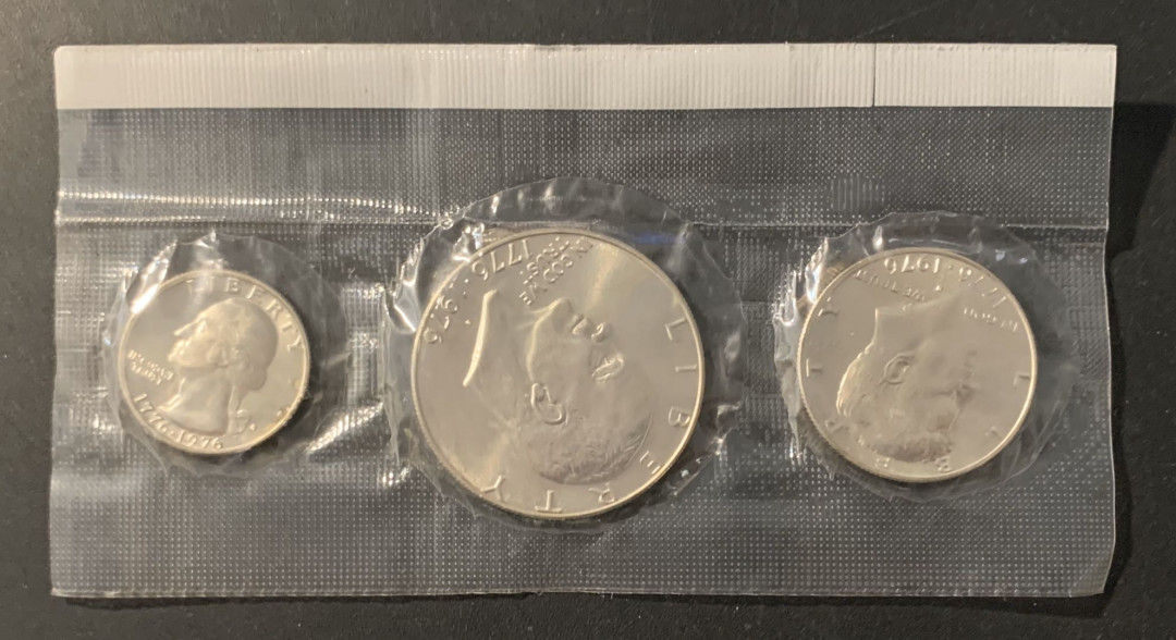紫瑗钱币—微拍第62期  美国 1976年 建国 200周年 25 50美分 1元 3枚一套 共41.75克 0.4银