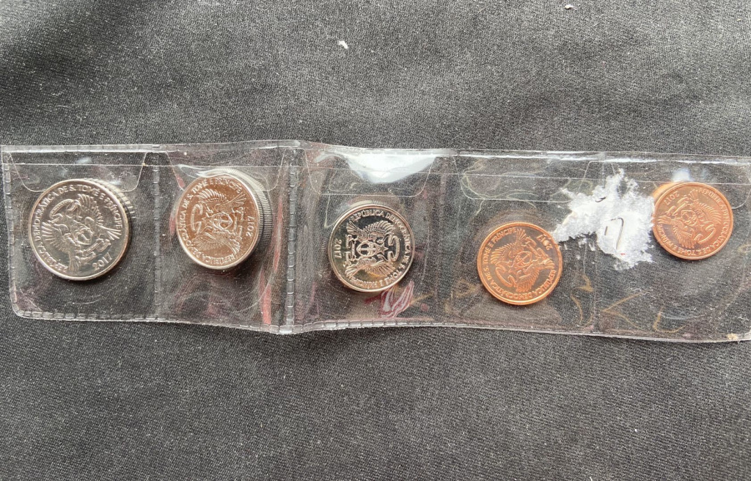 【币观天下】107期钱币拍卖 【圣多美】圣多美5枚套币