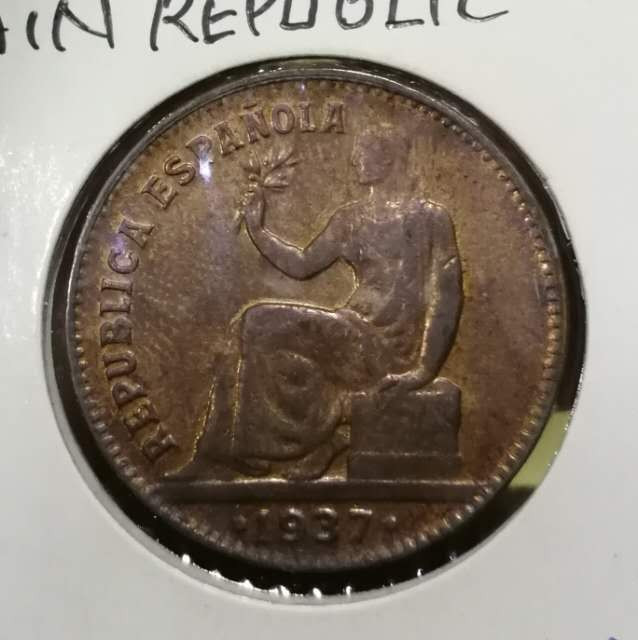 北京马甸外国币专卖第七期，陆续上新，欢迎关注 	1937年西班牙50分铜币，品相如图