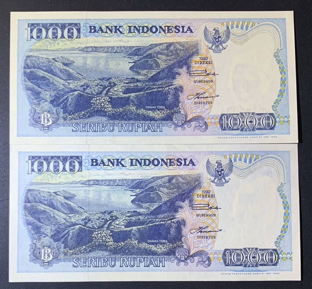 紫瑗钱币—微拍第63期—纸币场  印度尼西亚 1995年  多巴湖 1000卢比 2枚一组 UNC P-129